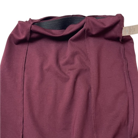 Ann Taylor Factory Maroon Elastic Waist Pencil Skirt - Size XS Petite - Picture 4 of 7